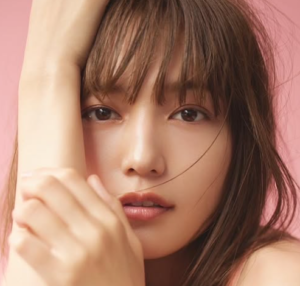 川口春奈は堀越高校で出身大学はどこ？出身地や経歴などwikiプロフィール！