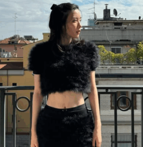 永野芽郁の腹筋がすごいバキバキ！トレーニングなどスタイル維持の秘訣は？