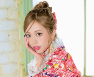 央川かこの現在の彼氏は誰?熱愛の噂と歴代彼氏、結婚事情を詳しく紹介!