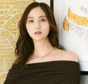 堀田茜のくびれはヨガで?身長・体重から読み解くスタイル維持のリアル