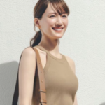 綾瀬はるか×ユニクロCM最新まとめ｜ダウン・パンツ・パーカー・ブラトップが似合う理由