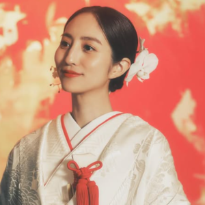 堀田茜の美の秘訣を徹底解剖！驚異のくびれ・すっぴん画像から鼻の噂まで